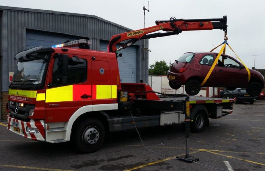 Slinger signaller training